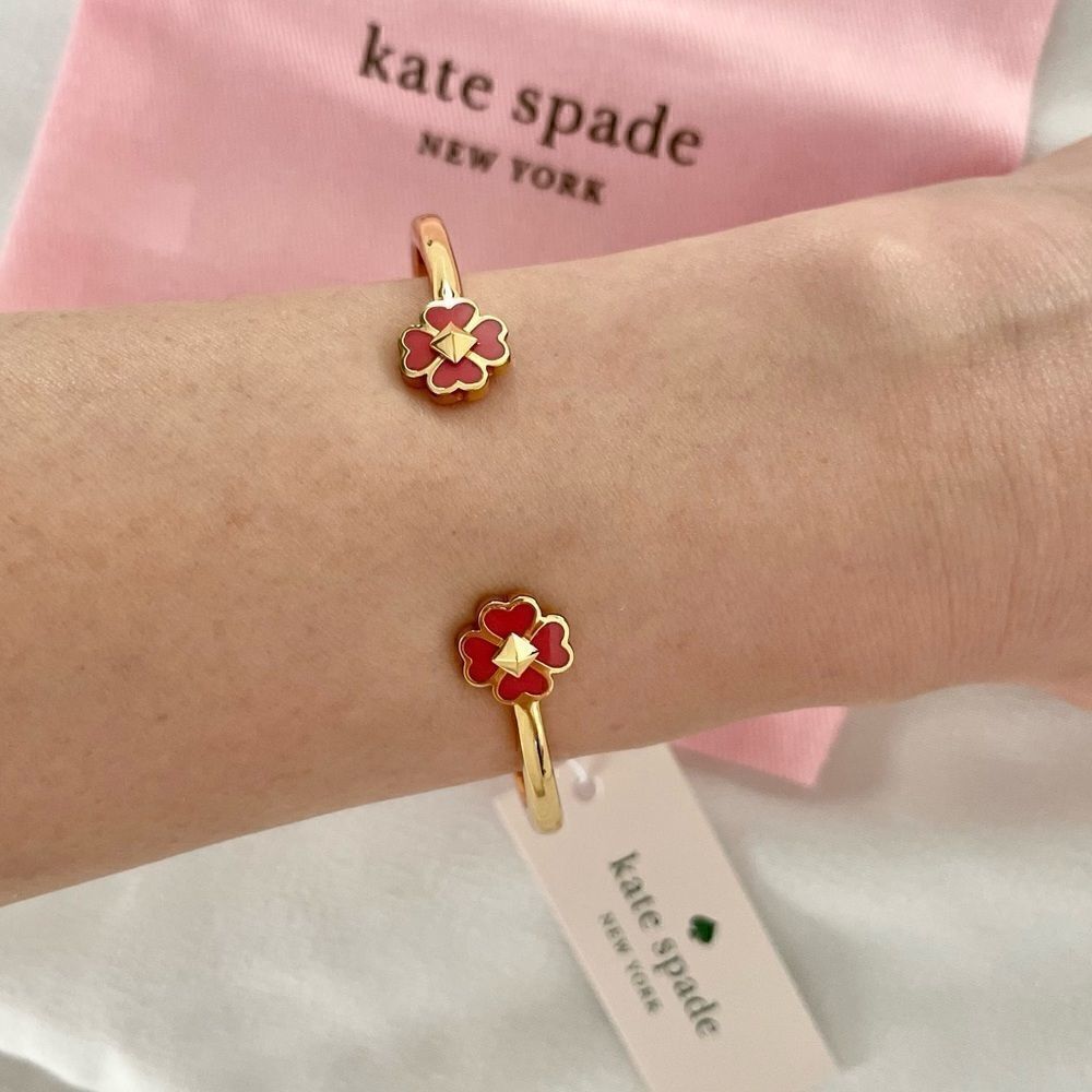 NWT Kate Spade “Spades and Studs” Enamel Hinge Cuff - Picture 2 of 6